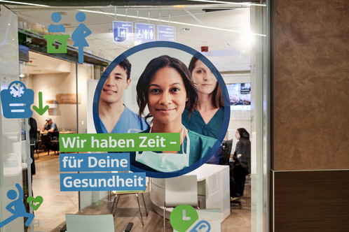 Süßigkeiten und Tabak – typische Waren, die man in einem Kiosk kaufen kann. Im Gesundheitskiosk gibt es die sicher nicht.