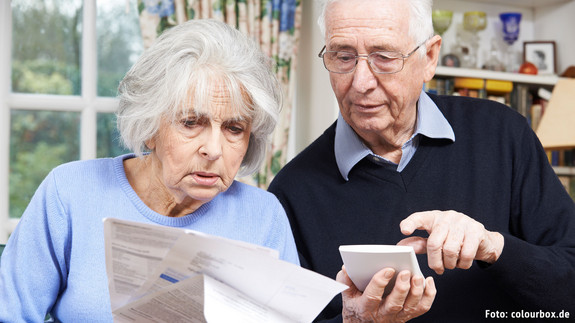 Wie hoch ist meine Rente? Ältere Menschen informieren sich