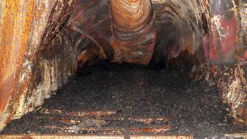 Mutmaßliche Brandursache im Container: Pyrokohle für Wasserpfeifen. Mutmaßliche Brandursache im Container an Bord der Yantian Express: Pyrokohle für Wasserpfeifen.