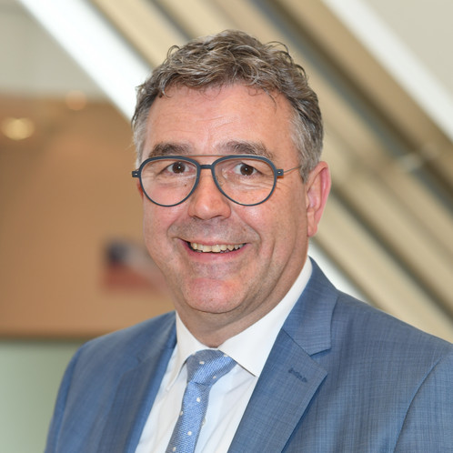 Andreas Hemsing Andreas Hemsing