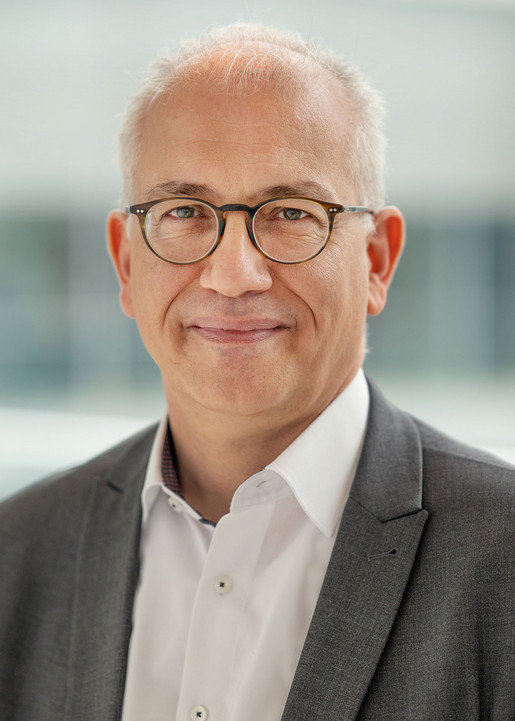 dbb Verkehrstag, Tarek Al Wazir Portrait von  Tarek Al Wazir