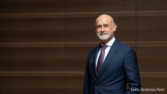 Geyer: „Angst ist ein schlechter Ratgeber – Solidarität bewegt viel“ Das Foto zeigt Volker Geyer, den Bundesvorsitzenden des dbb.