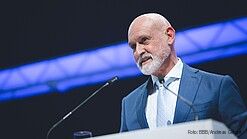 Geyer: „Der Staat muss wieder Stabilitätsanker sein“