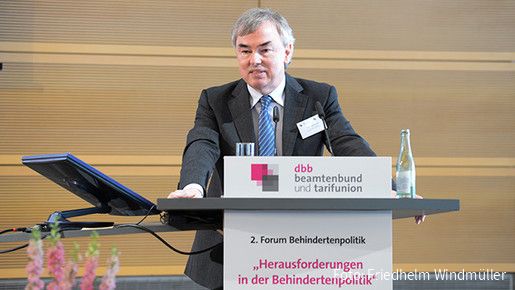 Klaus Dauderstaedt beim 2. Forum Behindertenpolitik Klaus Dauderstaedt beim 2. Forum Behindertenpolitik