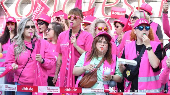 Sozial- und Erziehungsdienst: Demo in Potsdam