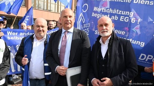 Einkommensrunde Hessen: Kundgebung in Bad Homburg