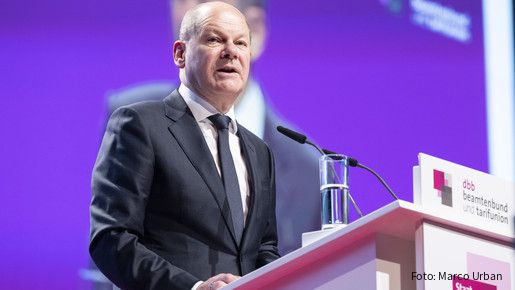 Bundeskanzler Olaf Scholz Bundeskanzler Olaf Scholz beim dbb Gewerkschaftstag am 29. November 2022 in Berlin.