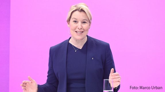 Franziska Giffey bei der dbb Jahrestagung 2022