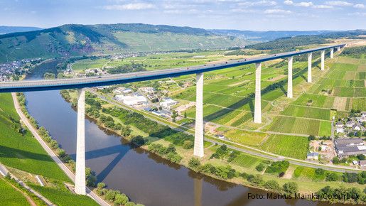 Bridge over Moselle river panorama in Zeltingen Germany road