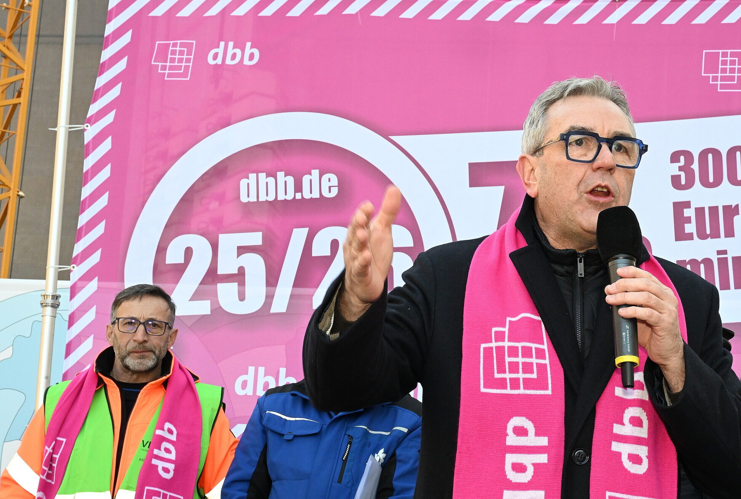 Hemsing: „Die Beschäftigten halten ihren Kopf hin“