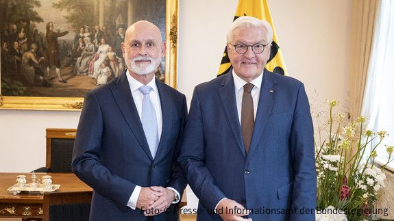 Volker Geyer trifft Bundespräsident Frank-Walter Steinmeier Bundespräsident Steinmeier: Gespräch mit Volker Geyer, Bundesvorsitzender DBB Beamtenbund und Tarifunion
